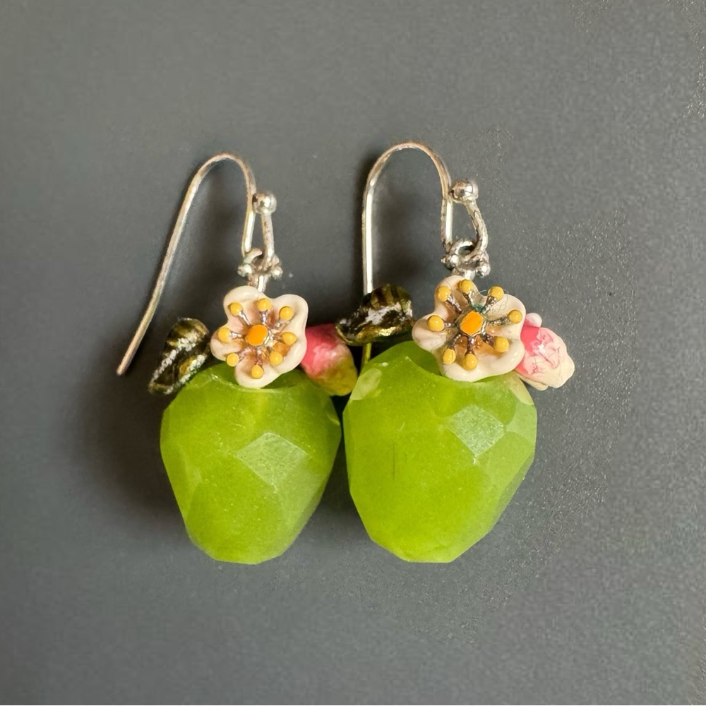 Vintage Green Apple Dangle Earrings Enamel Flower Cottagecore Whimsical
